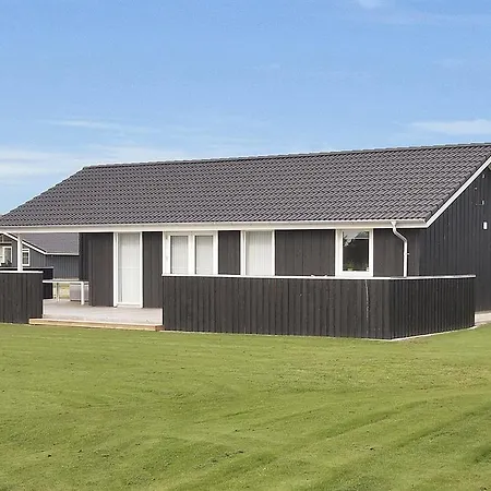 Two-bedroom Holiday Strandlysthuse 07 Semesterbostad *